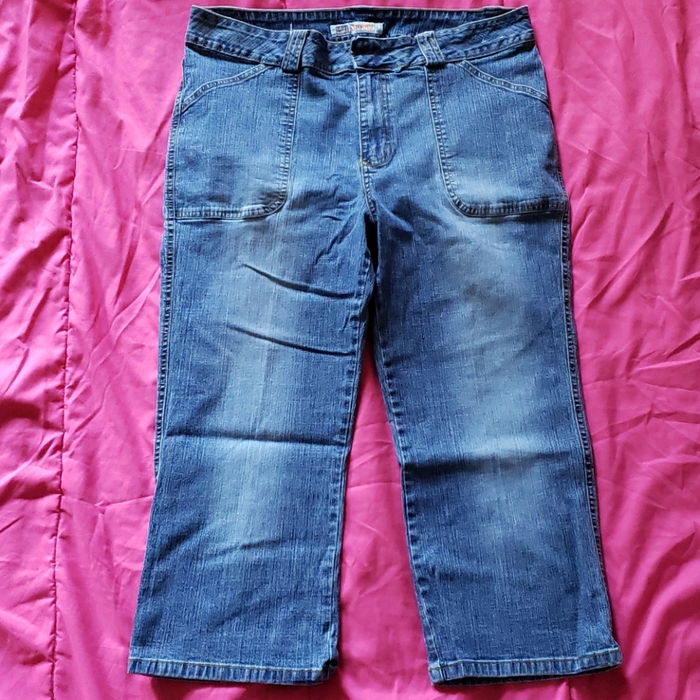 Ladies Capris